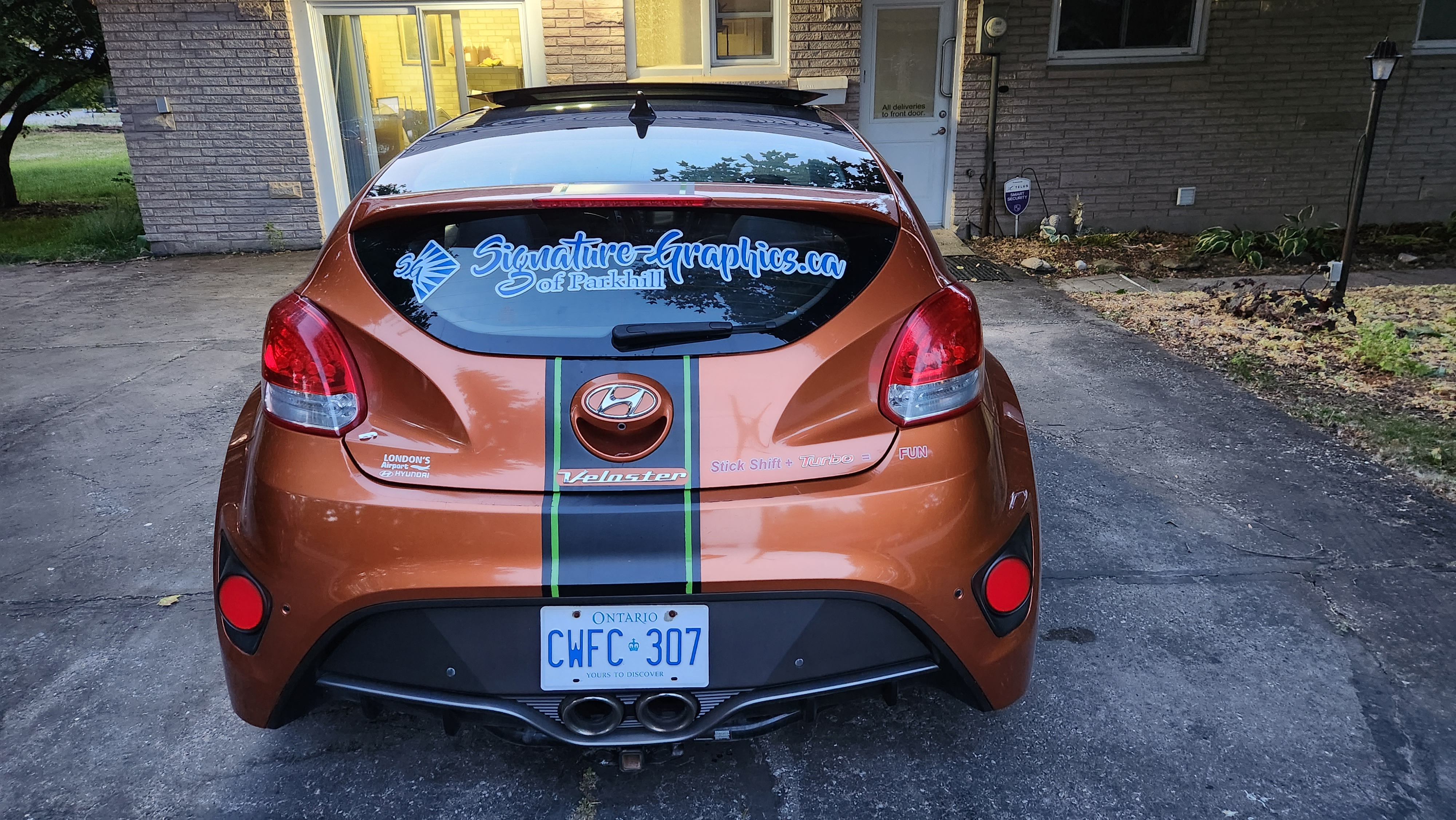 commercial car advertising